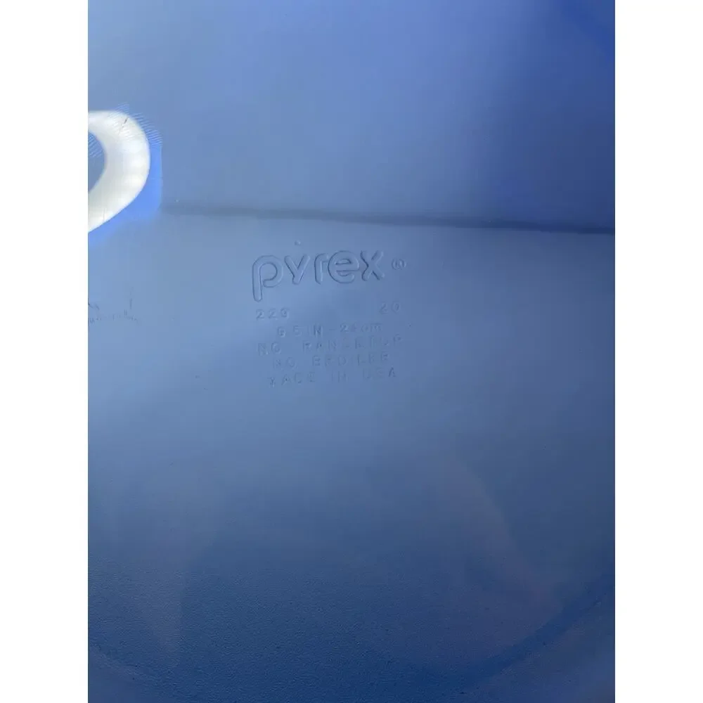 Set Of 2 Vintage Pyrex Deep Dish Crimped Pie Plates In Cobalt Blue #229 9.5”